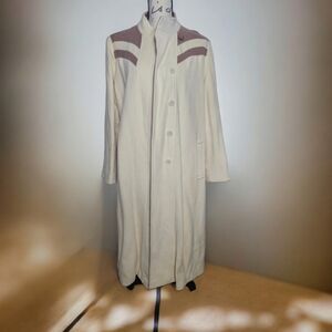 Vintage Ms. Freddi Women's Trench Coat | Ivory, Light Brown